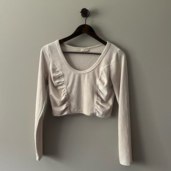 ALTAR’D STATE RIBBED VELVETY / VELOUR LONG SLEEVE CROP TOP SIZE SMALL - Picture 1 of 4